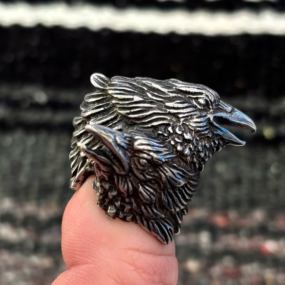SILVER TONE TWO HEADED RAVEN CROW CHUNKY RING SIZE 8 GOTH WITCH WHIMSICAL